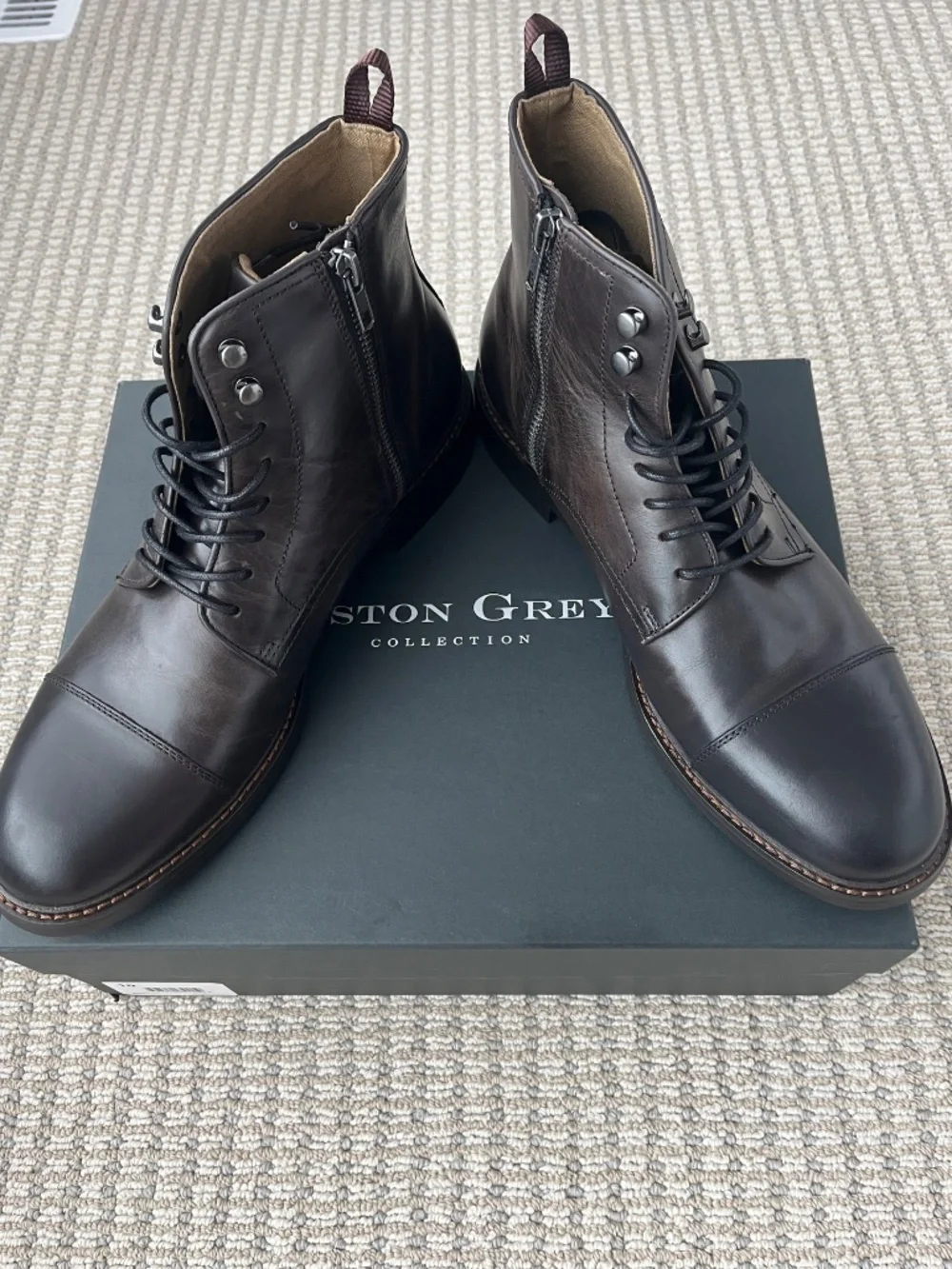 NWT Aston Grey Biressa Leather Boots Size 10